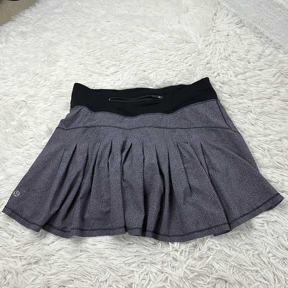 Lululemon Circuit Breaker Skirt II (Tall) (15") Disperse Dusky Lavender Black / - Picture 4 of 6